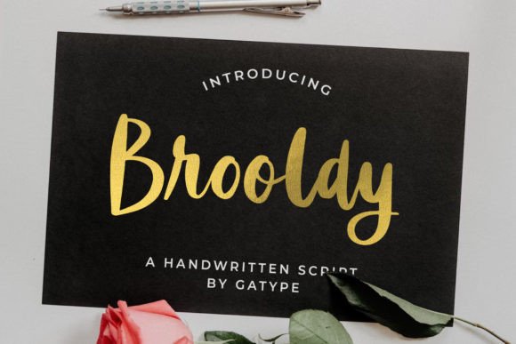 Brooldy: A Warm Script Font for Creative Projects